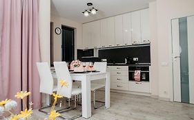Rose Valley Apartment