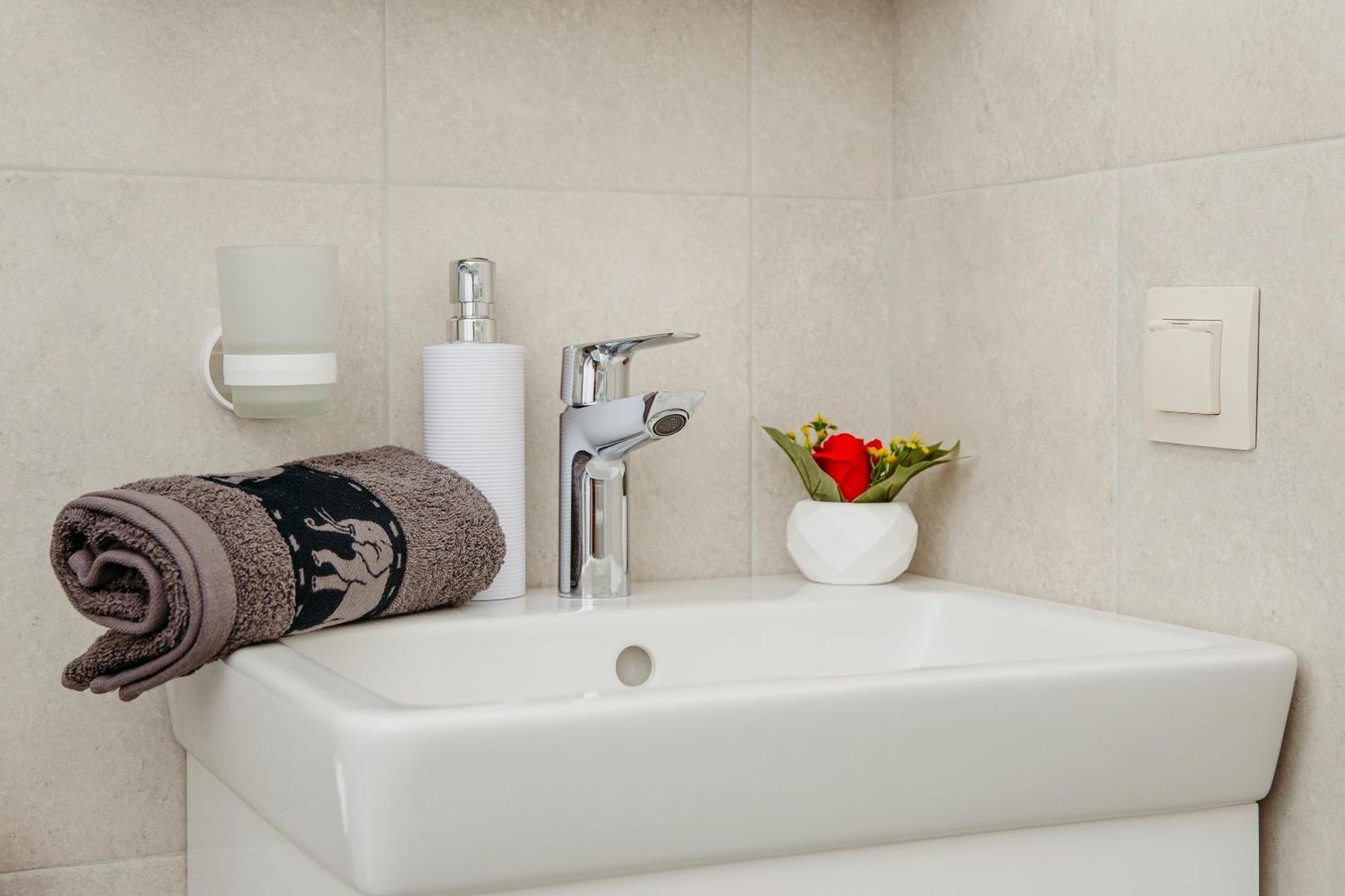 Rose Valley Apartment Казанлък Екстериор снимка