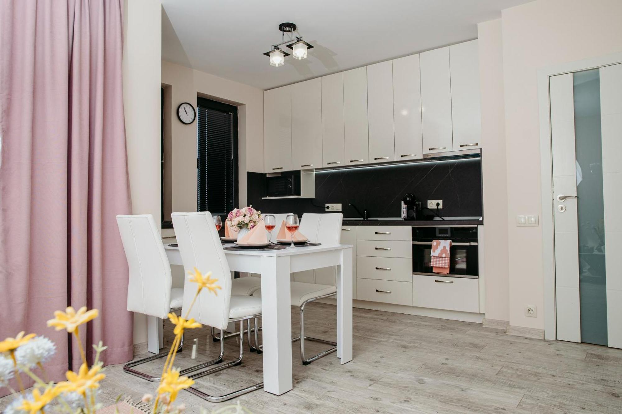 Rose Valley Apartment Казанлък Екстериор снимка