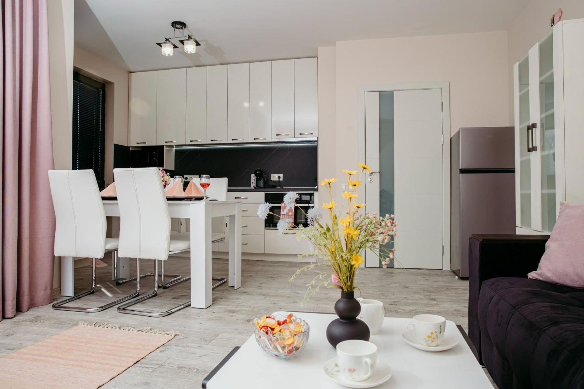 Rose Valley Apartment Казанлък Екстериор снимка