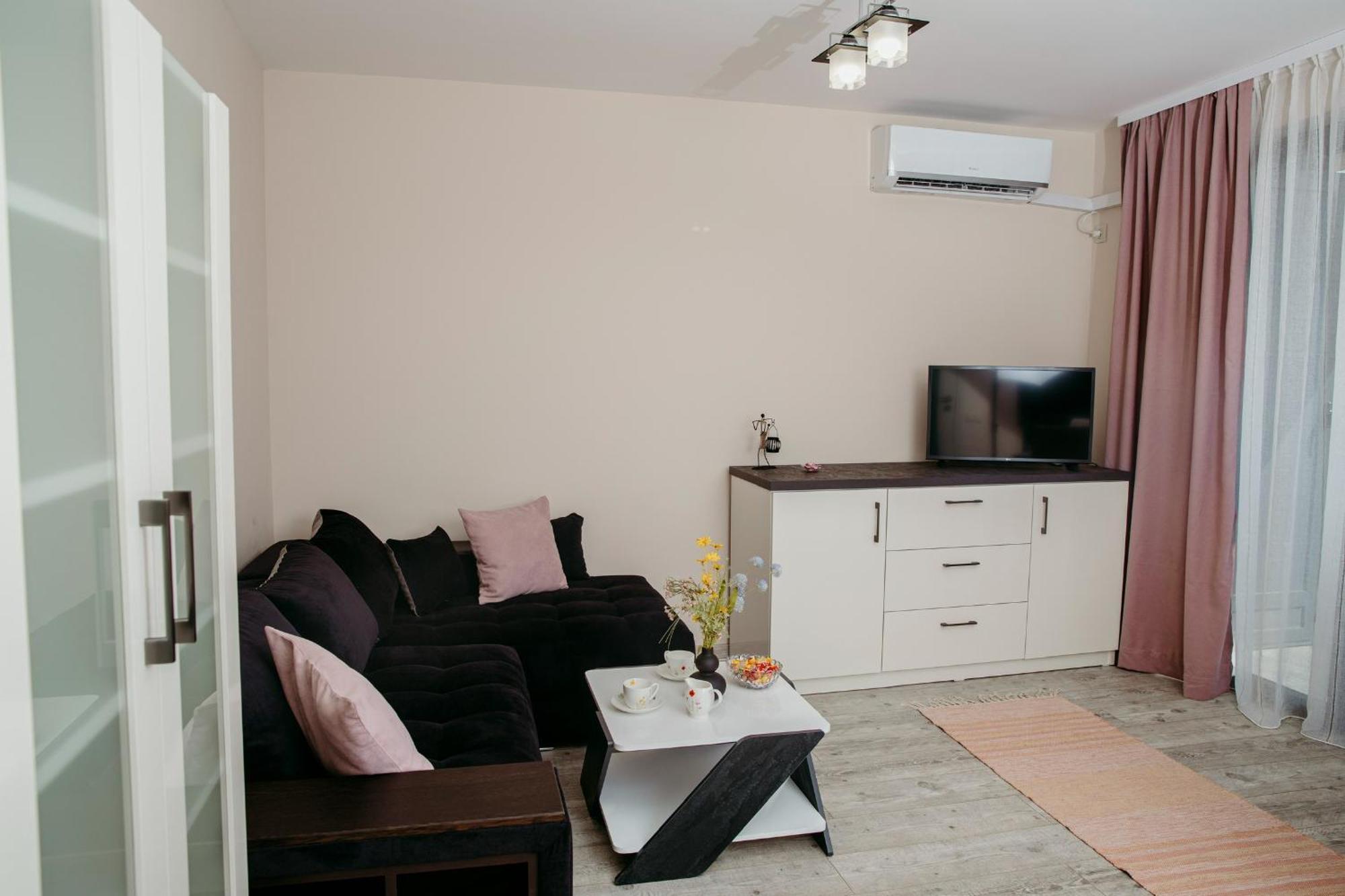 Rose Valley Apartment Казанлък Екстериор снимка